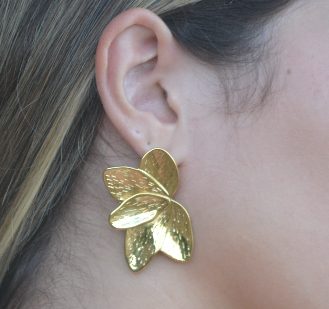 flora earrings